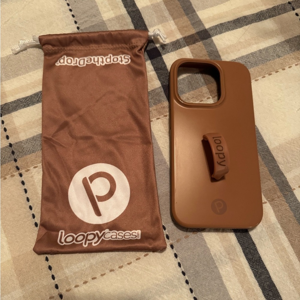 Loopy Case for iPhone 15 Pro.